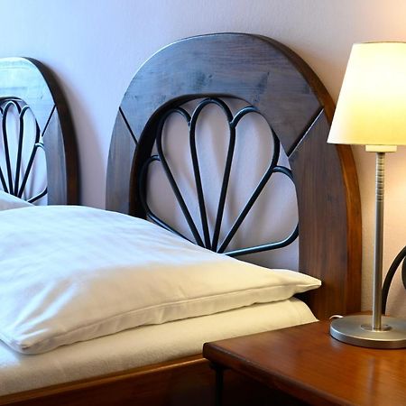 Hotel Boucek 克罗梅日什 外观 照片